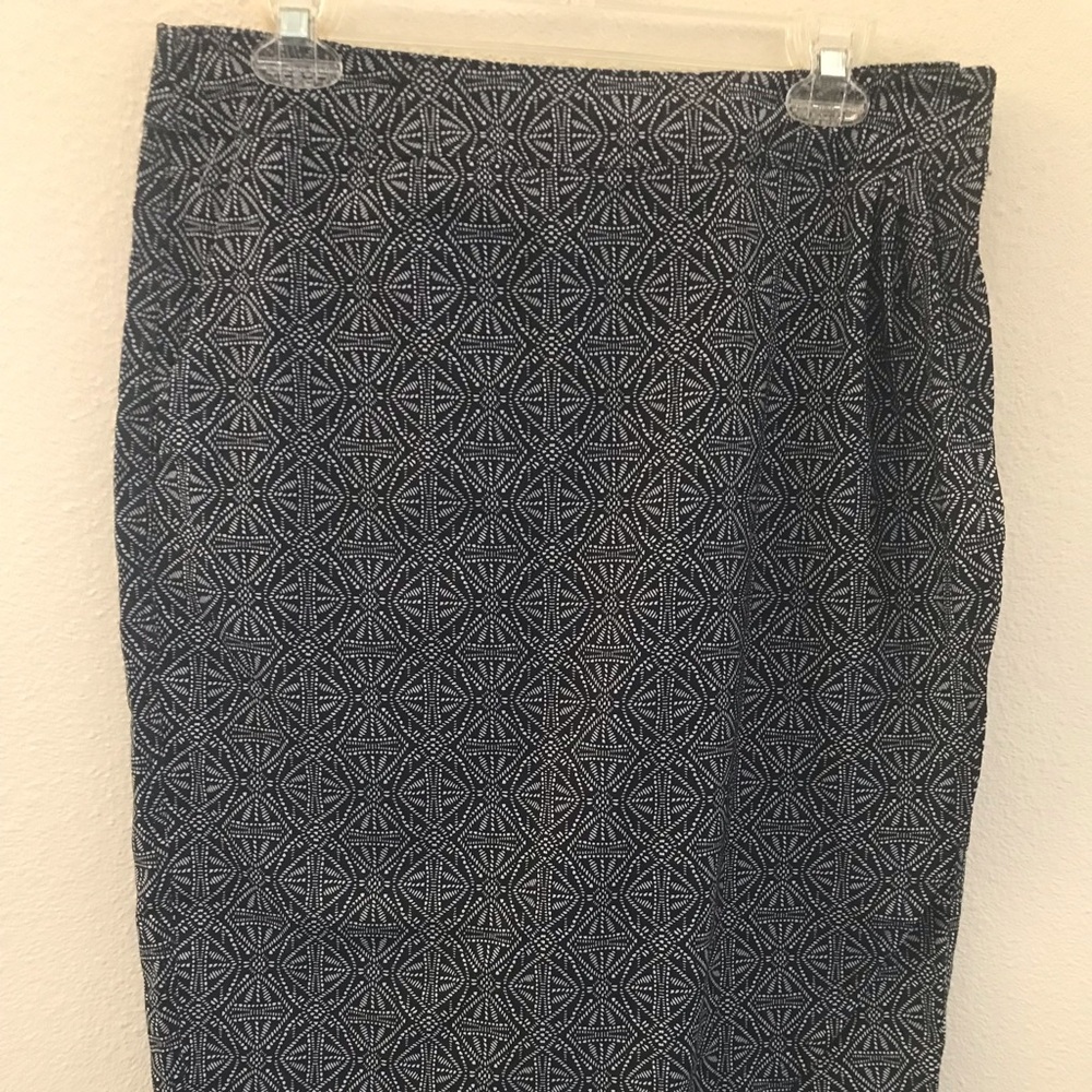 Rip Skirt Hawaii - length 3 - Black Pearl Batik